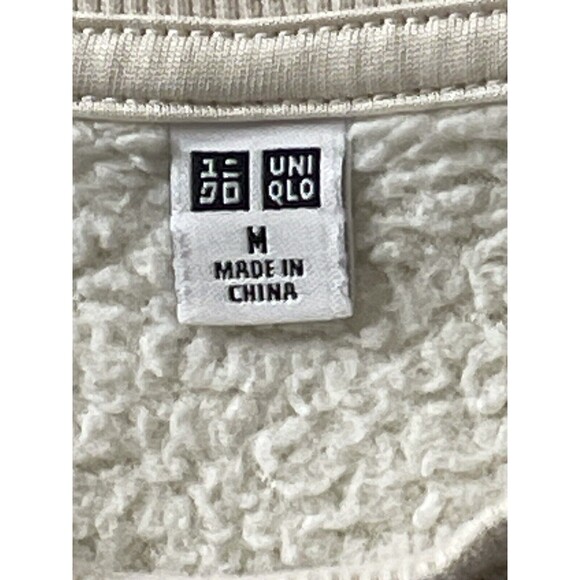 Uniqlo Sweatshirt Women’s Sweatshirt Cream/Ivory Soft Fleece Type Pullover Med - Picture 3 of 10